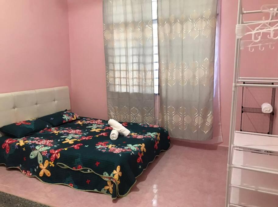 Homestay Che Mat Kuala Terengganu Exterior foto