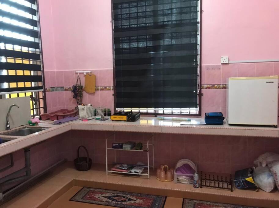 Homestay Che Mat Kuala Terengganu Exterior foto